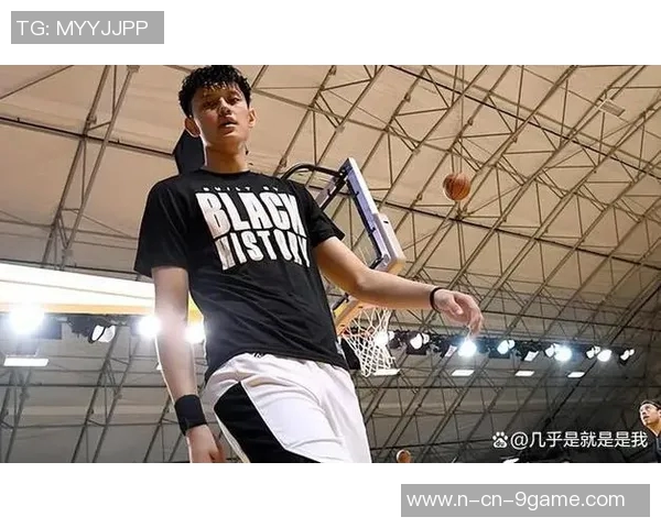 媒体人深度解析曾凡博被裁背后的商业逻辑与情感冲突