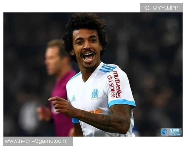 前皇马女营养师揭露职场霸凌经历遭禁止上草坪的辛酸故事